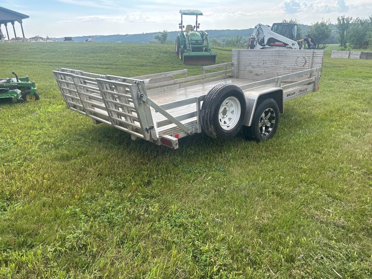 2019-bear-track-trailer-image-5