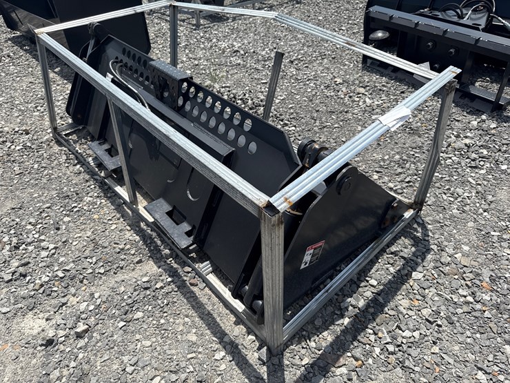 #2007-•-unused-jct-84”-combination-bucket-inv#:-31697-image-2