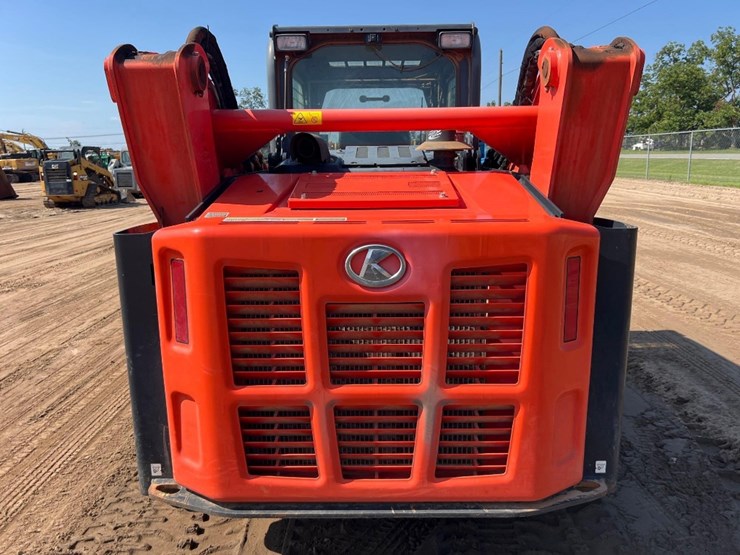 kubota-svl97-2-image-3