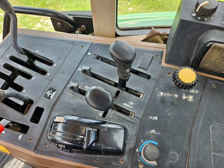 john-deere-6200-image-42