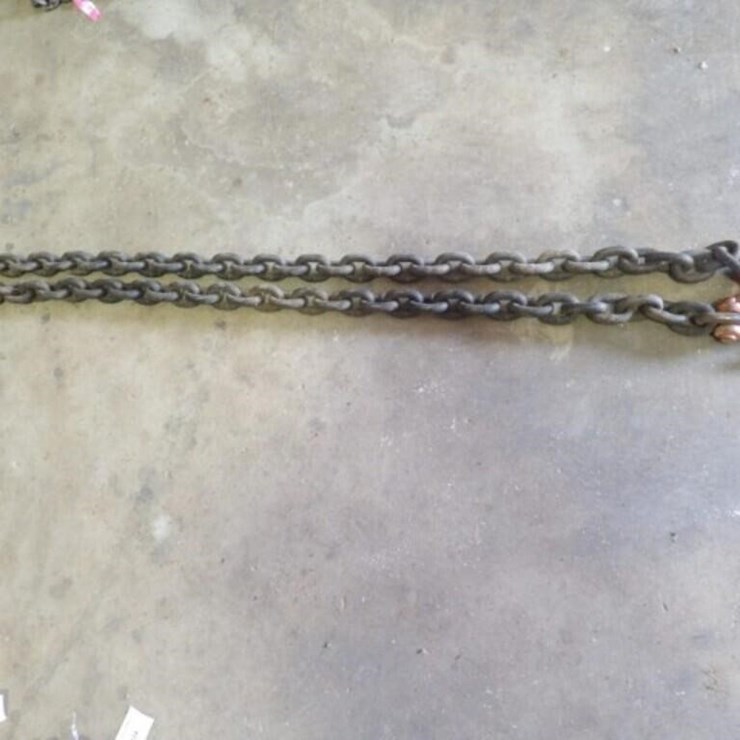 10' HD Chain w/ 2 Hooks