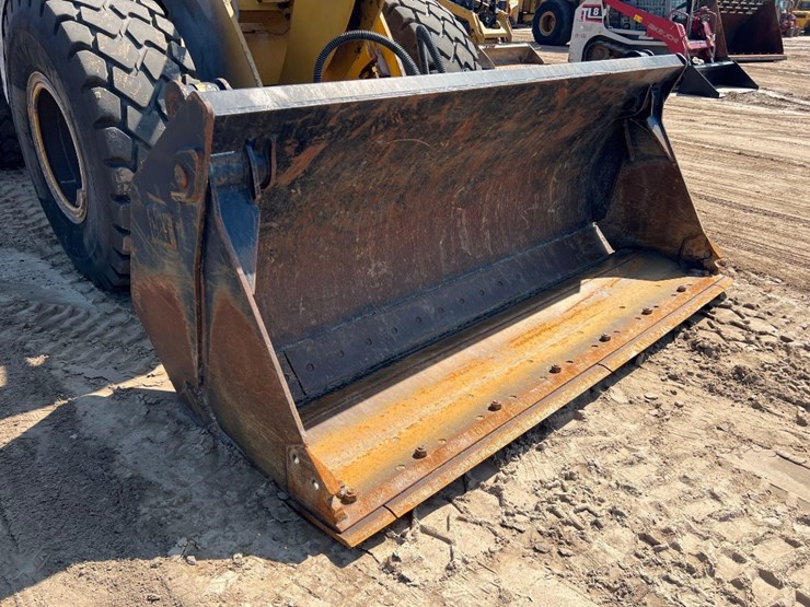 caterpillar-926m-image-13