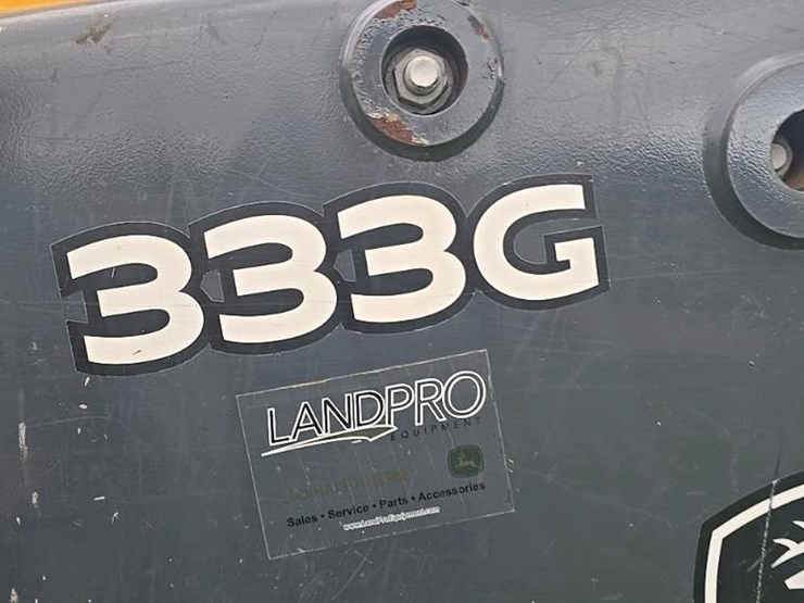 2018-deere-333g-image-24