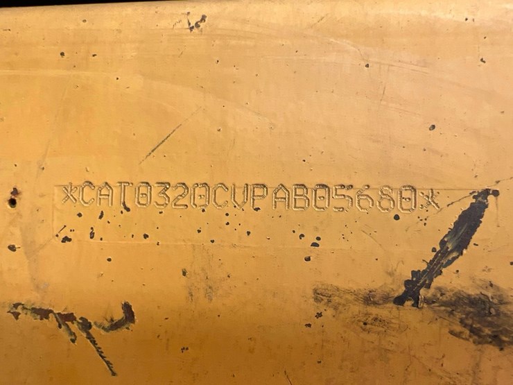 2006-caterpillar-320cl-image-15