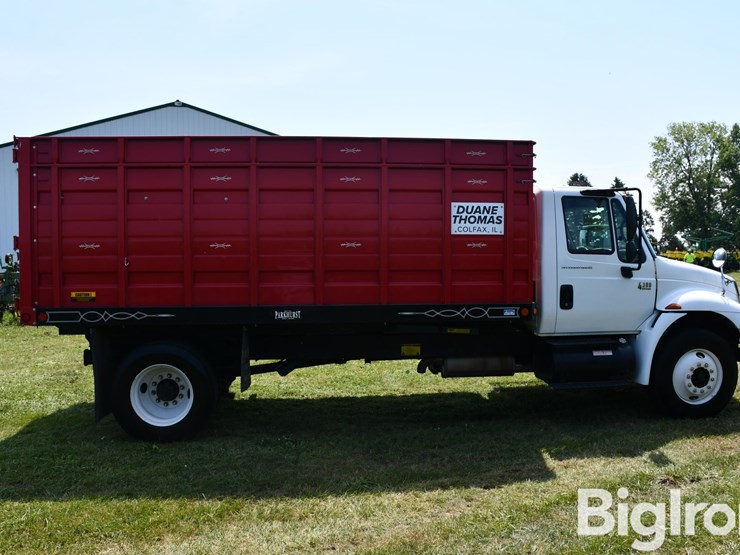 2004-international-durastar-4300-image-4