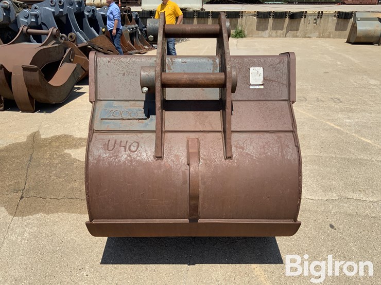esco-hdp-48"-komatsu-excavator-bucket-image-6