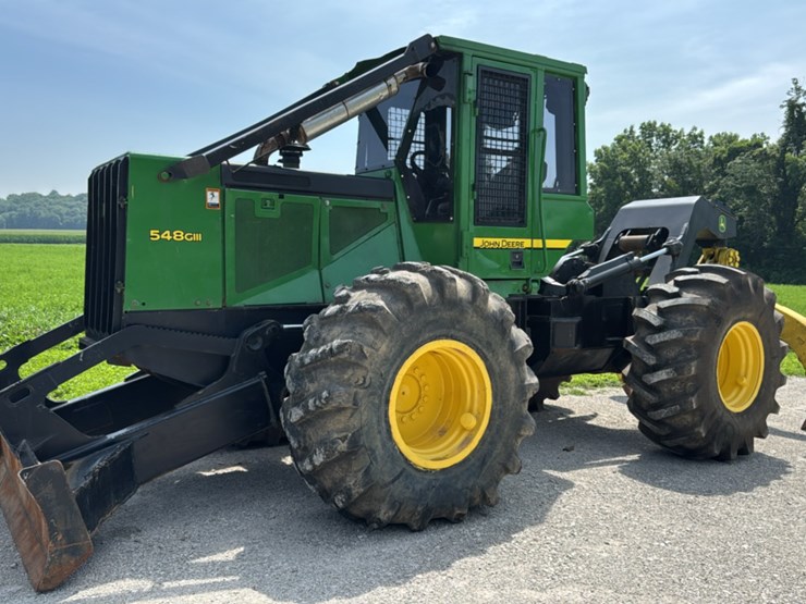 2010-john-deere-2010-image-1