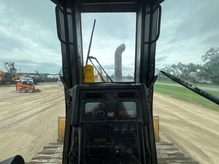 2007-caterpillar-d6n-lgp-image-26