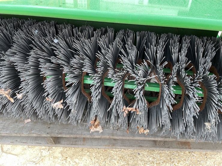 john-deere-60-image-21