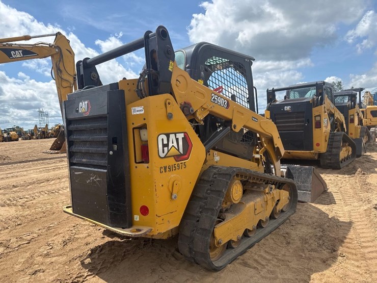 2022-caterpillar-259d3-image-6