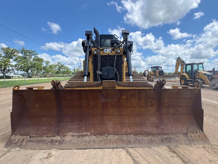 2018-caterpillar-d6t-lgp-image-3
