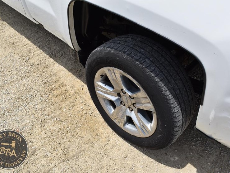 2017-chevrolet-silverado-1500-image-20