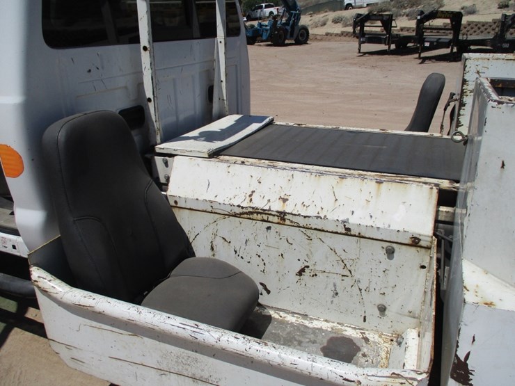 2008-ford-f450-image-12