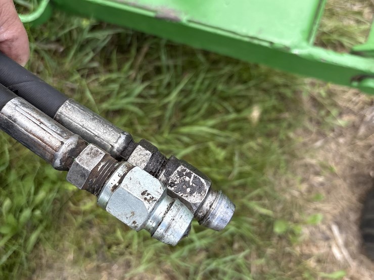 john-deere-750-image-11