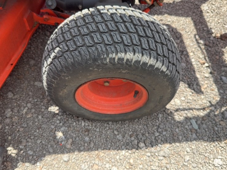 kubota-bx2230d-image-6