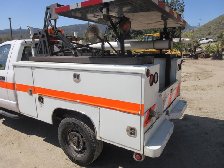 2005-dodge-ram-2500-image-10
