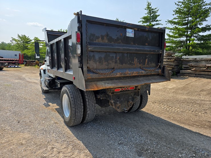 2007-international-durastar-4300-image-21