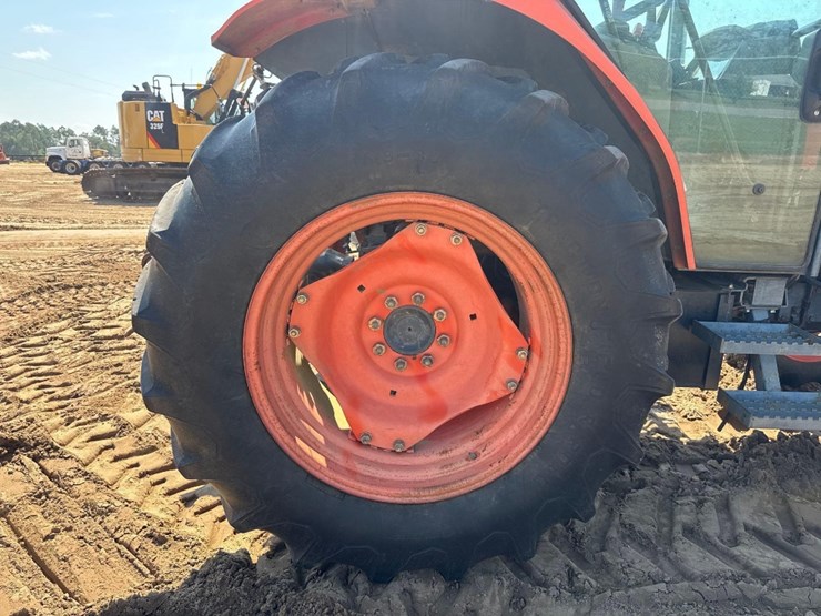 kubota-m6800-image-10