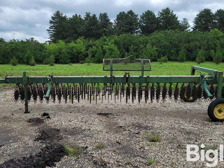 john-deere-400-image-8