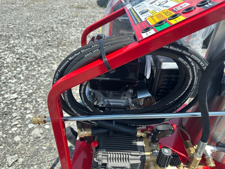 #2-•-unused-magnum-4000-series-hot-water-pressure-washer-2524104-inv#:-24639-image-22