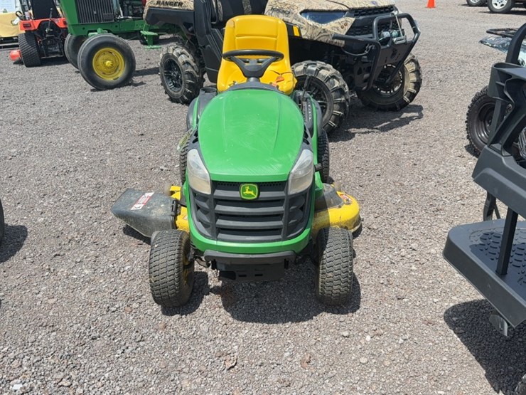 john-deere-d140-image-2