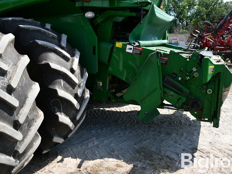 2006-john-deere-9760-sts-image-9