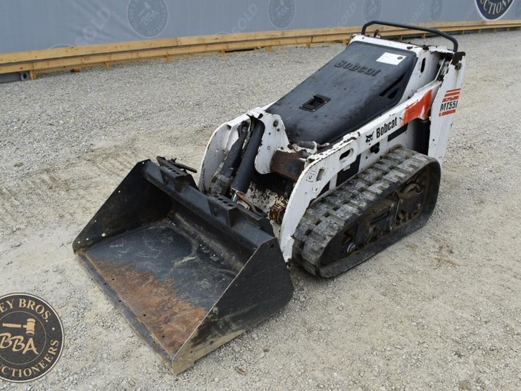 2005-bobcat-mt55-image-23
