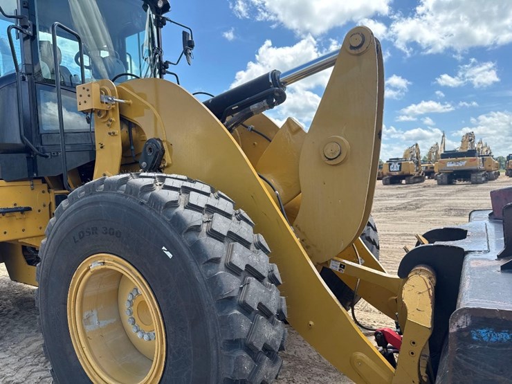 2019-caterpillar-930m-image-20