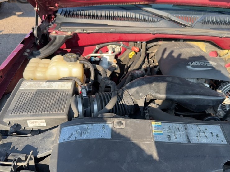 2005-chevrolet-1500-image-23