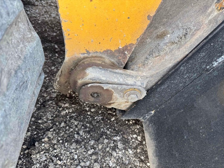 2015-caterpillar-279d-image-16
