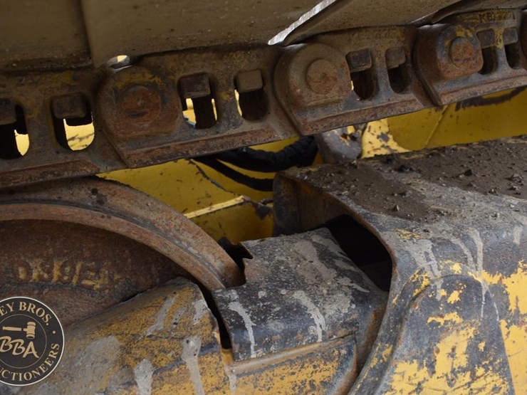 2014-komatsu-d39pxi-23-image-42