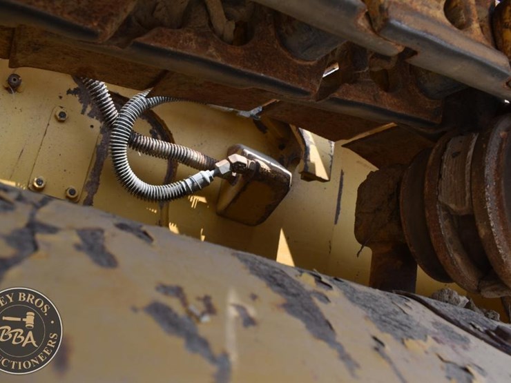 2019-caterpillar-d5k-lgp-image-49