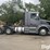 2014-volvo-vnl42t300-image-4