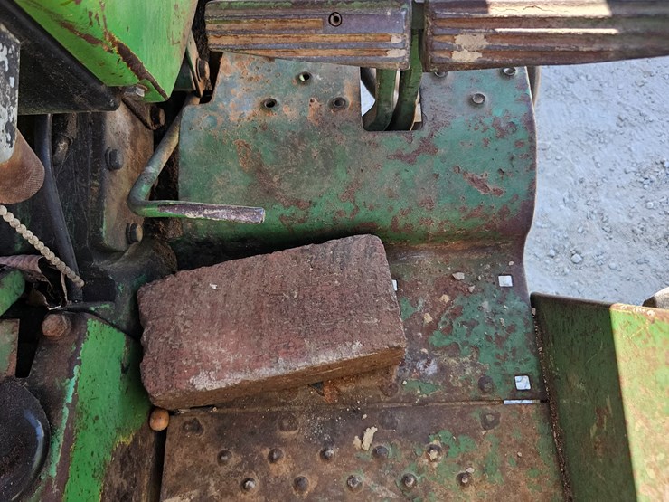 john-deere-2130-image-42