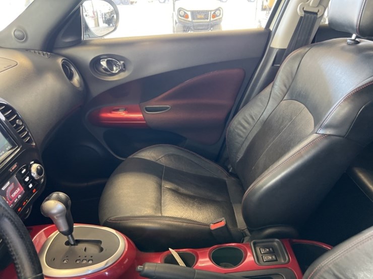 2012-nissan-juke-image-18