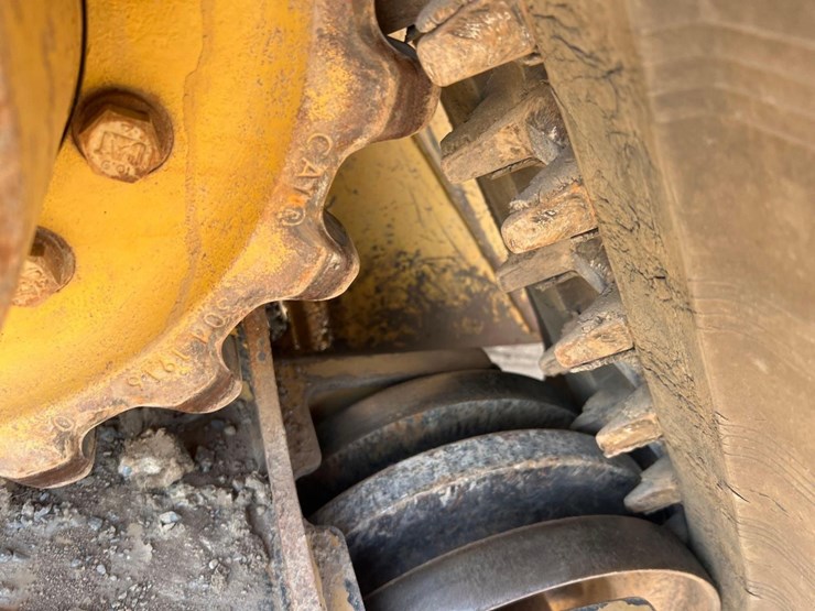 caterpillar-299d2-image-10
