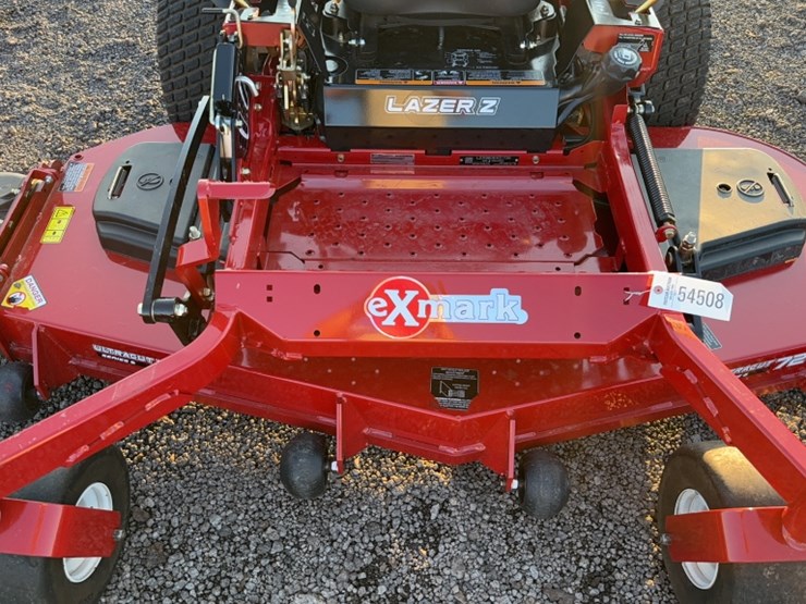 #3080-•-exmark-lazer-z-x-series-zero-turn-mower-image-5