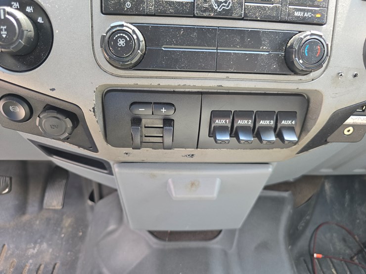 2015-ford-f350-image-64