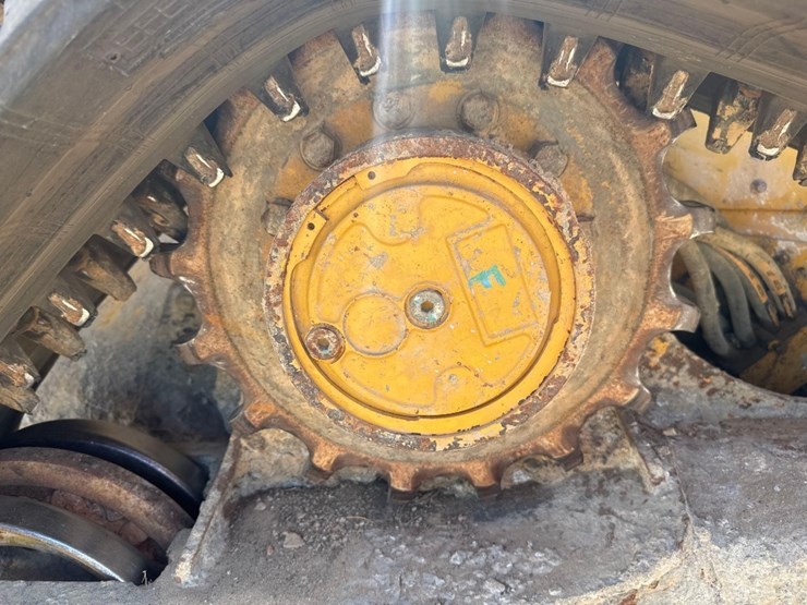 2020-caterpillar-289d3-image-14