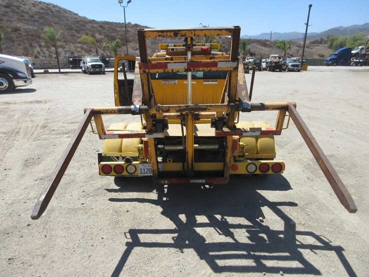 2001-gmc-3500-image-14
