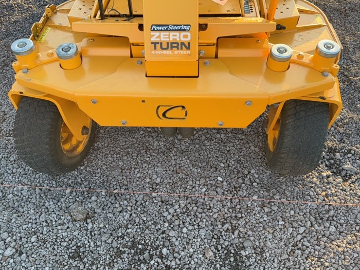 #3091-•-cub-cadet-pro-z900-zero-turn-mower-image-4