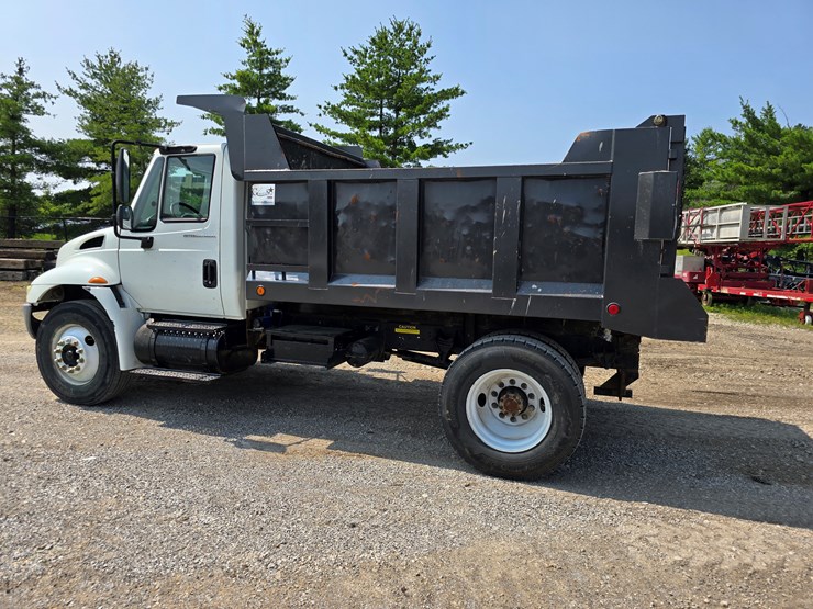 2007-international-durastar-4300-image-14