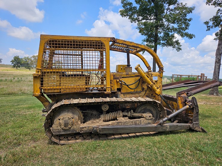 caterpillar-d4d-image-9