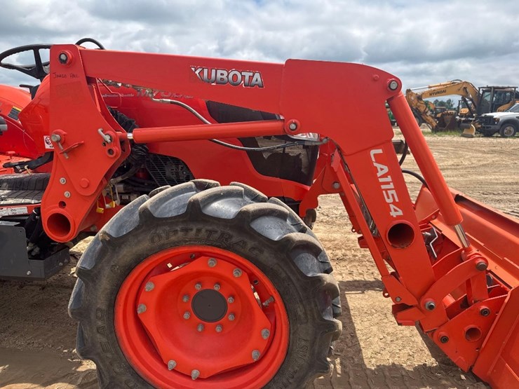 kubota-m7060-image-17