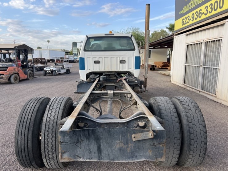 2015-ford-f750-image-6