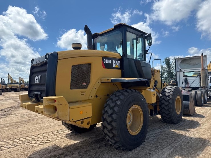2019-caterpillar-930m-image-6