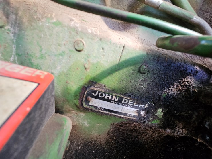 john-deere-2130-image-32