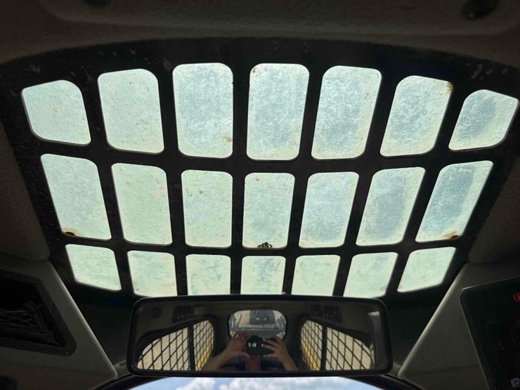 2018-caterpillar-299d2-image-29