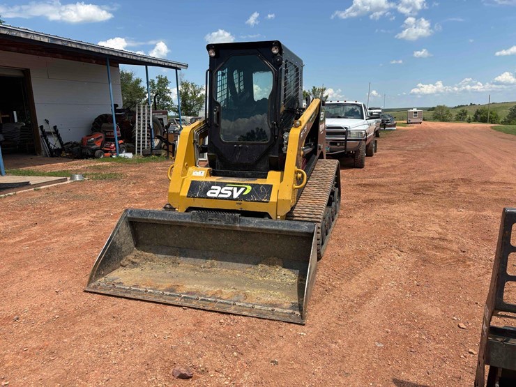 2018-asv-rt75-skidsteer-image-2