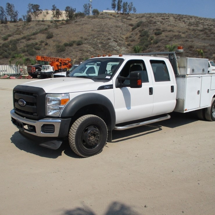 2015 FORD F550 XL SD